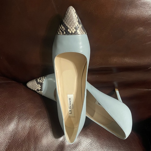 L.K. Bennett London Kay blue leather pumps with snake toe cap, EUC, size 38 - Picture 2 of 8